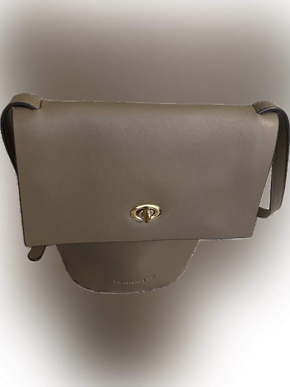 Expressions NYC gray bucket bag